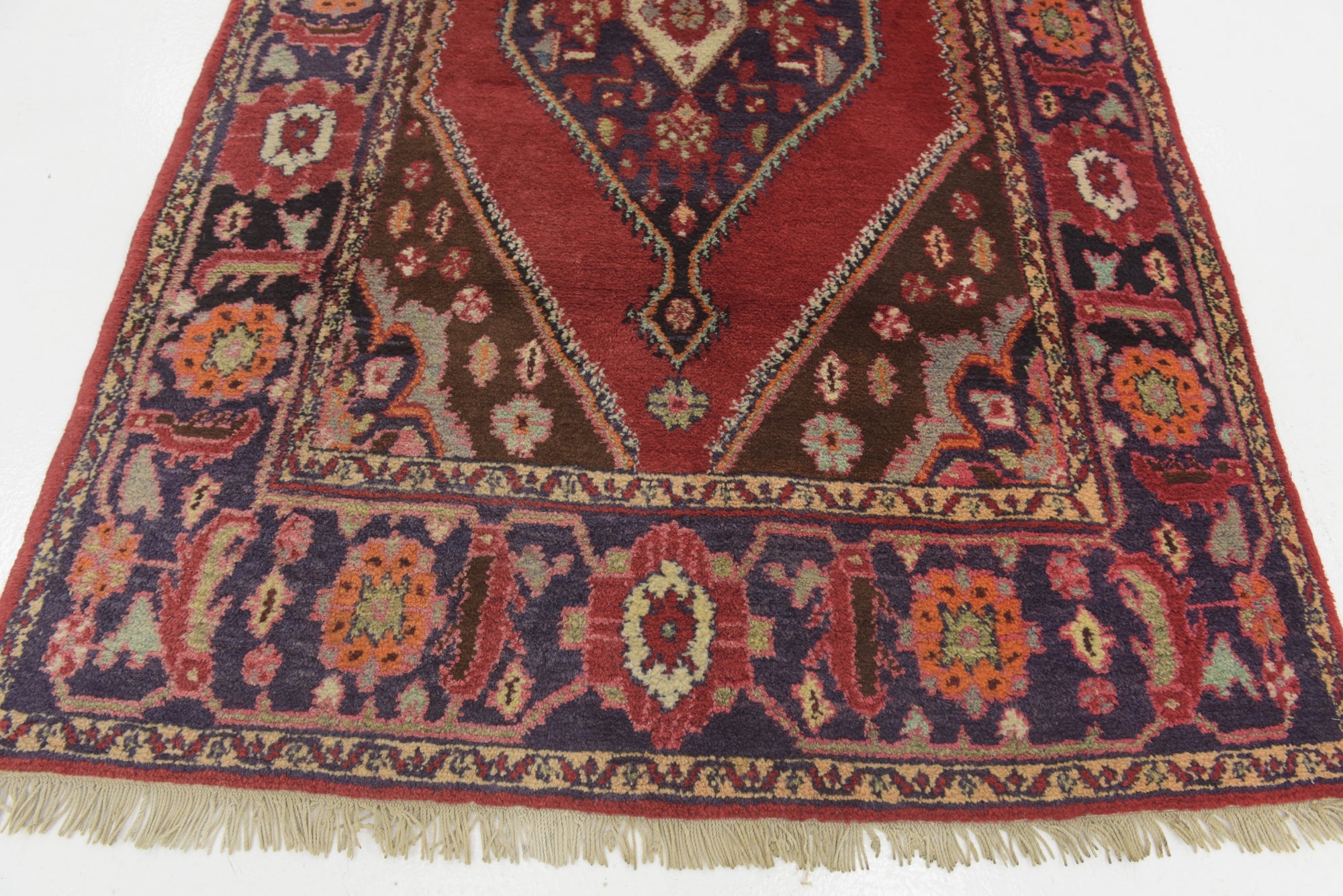 4' 4 x 6' 10 Hand Knotted Hamedan Persian Wool Rug