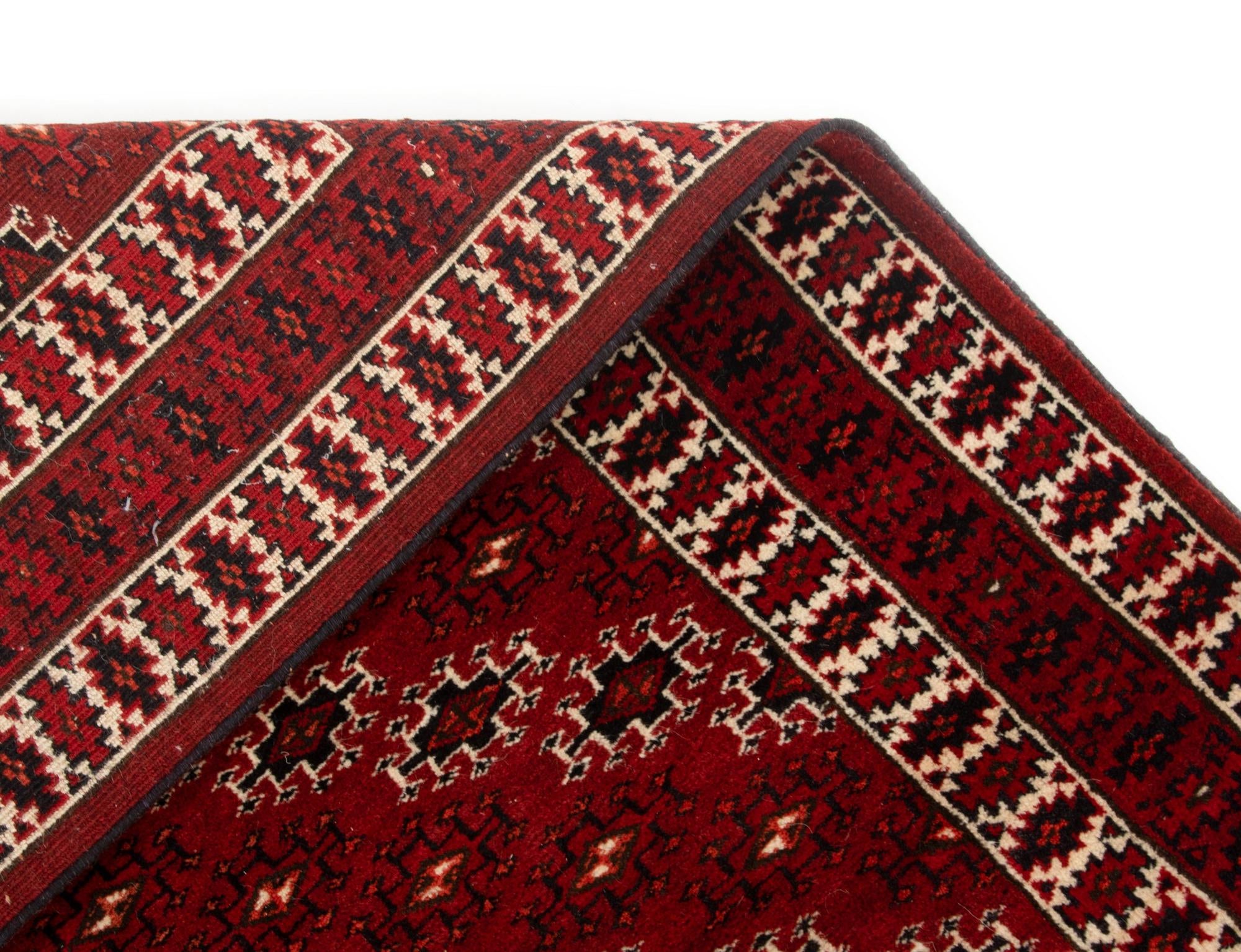 4' 4 x 6' 1 Hand Knotted Hatchlou Wool Rug