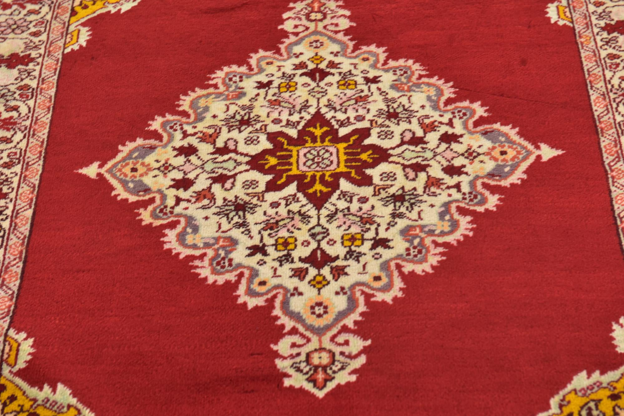 4' x 6' 4 Hand Knotted Hereke Wool Rug