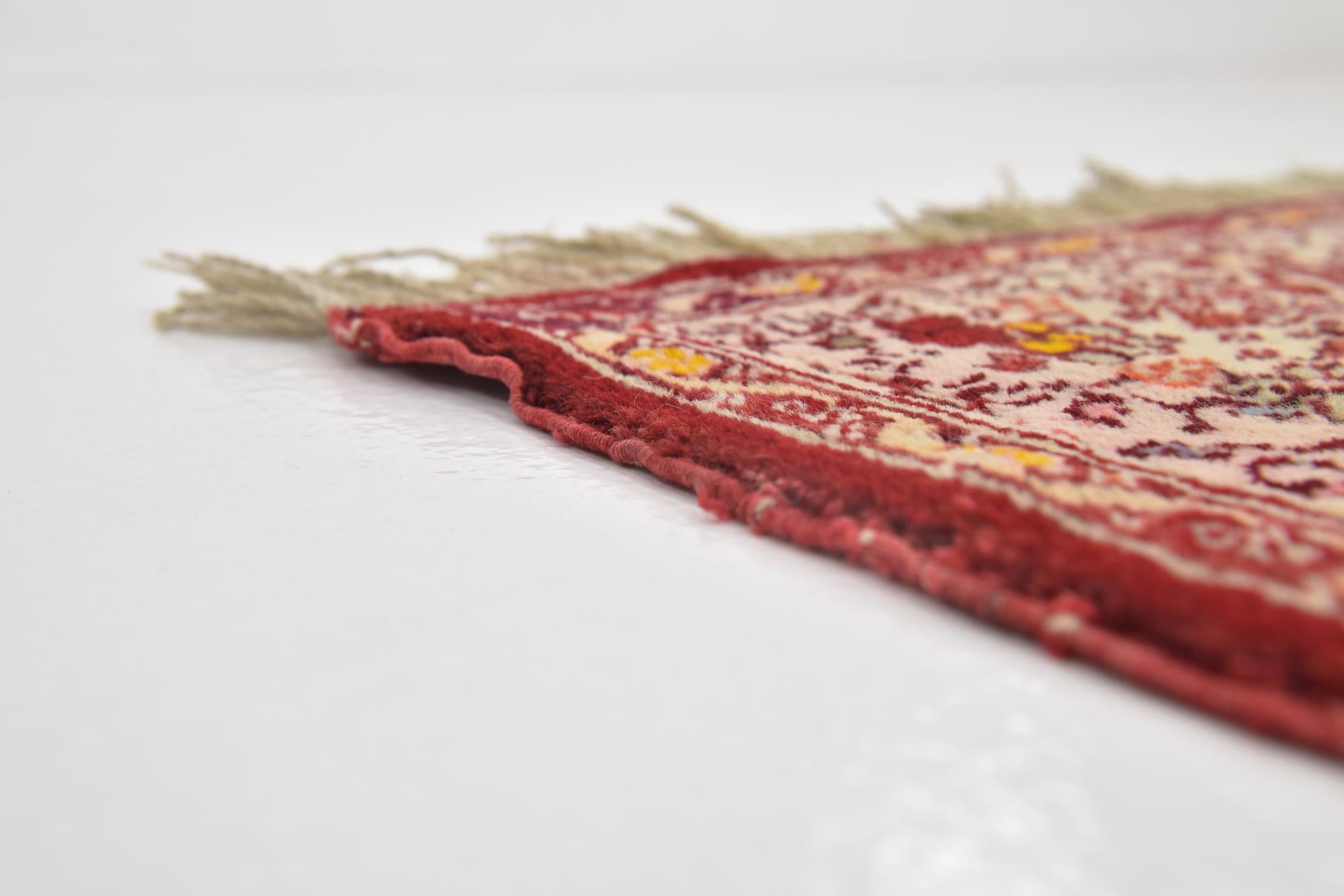 4' x 6' 4 Hand Knotted Hereke Wool Rug