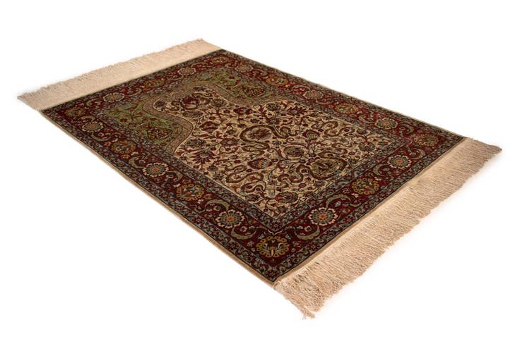 Detail image of 3' 3 x 4' 5 Hereke Silk Rug