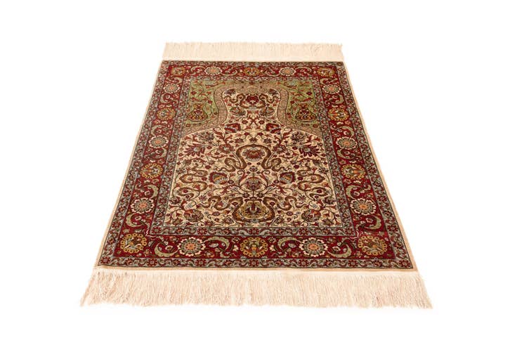 Detail image of 3' 3 x 4' 5 Hereke Silk Rug