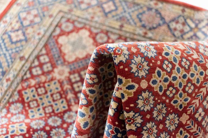 2' 1 x 2' 11 Hereke Silk Rug