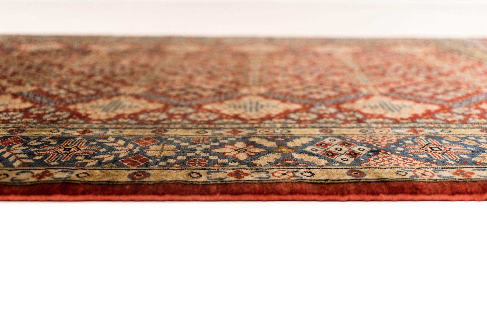 2' 1 x 2' 11 Hereke Silk Rug