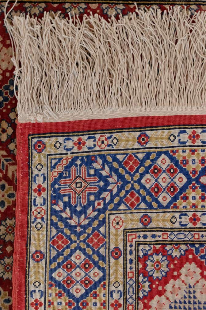 2' 1 x 2' 11 Hereke Silk Rug