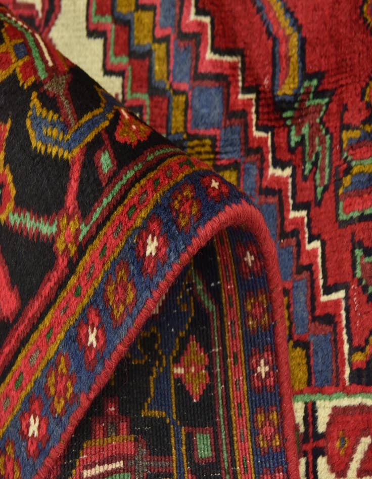 Detail image of 6' 6 x 9' 3 Hand Knotted Heriz Persian Wool Rug