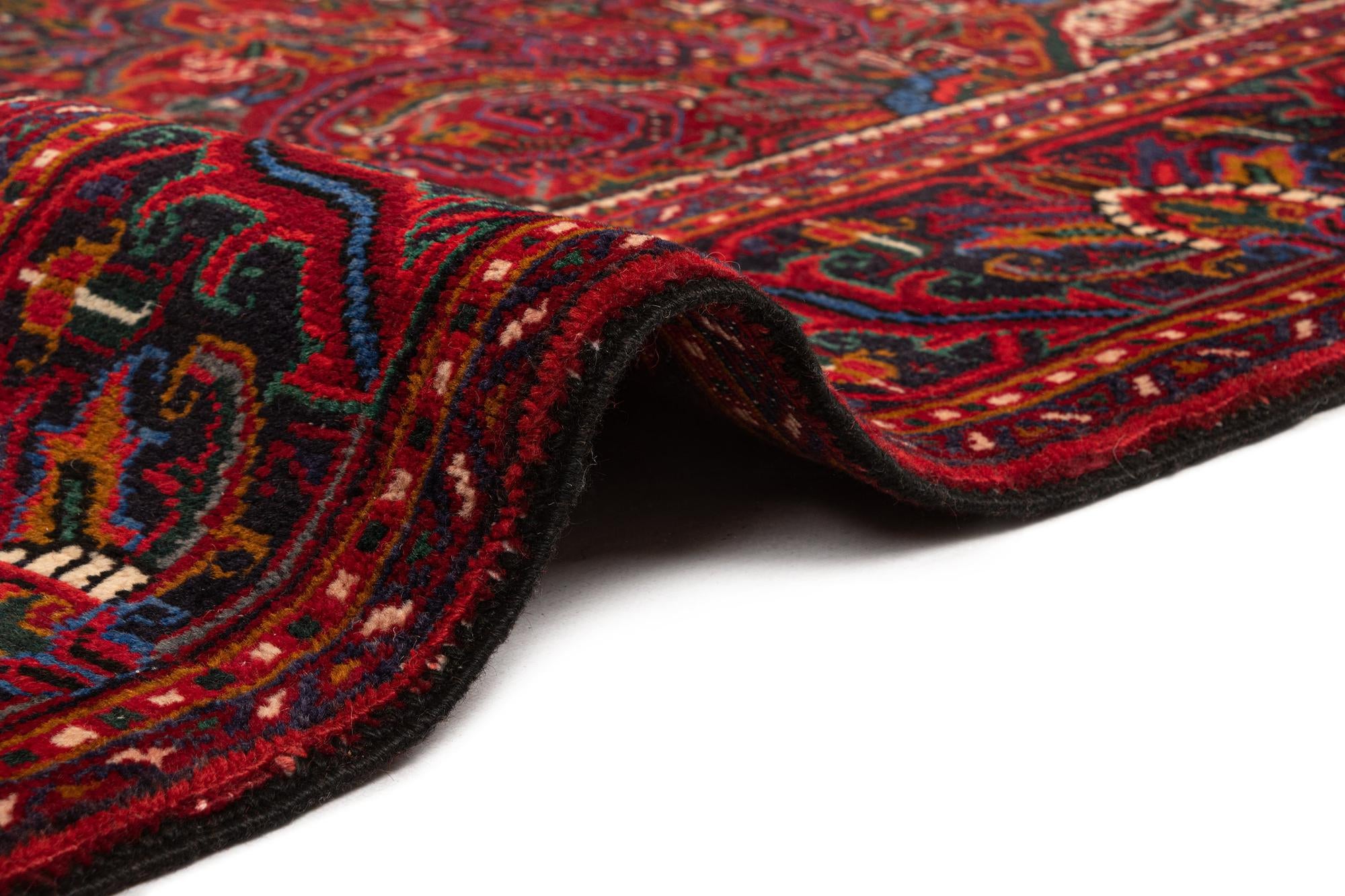 6' 11 x 10' 2 Heriz Wool Rug
