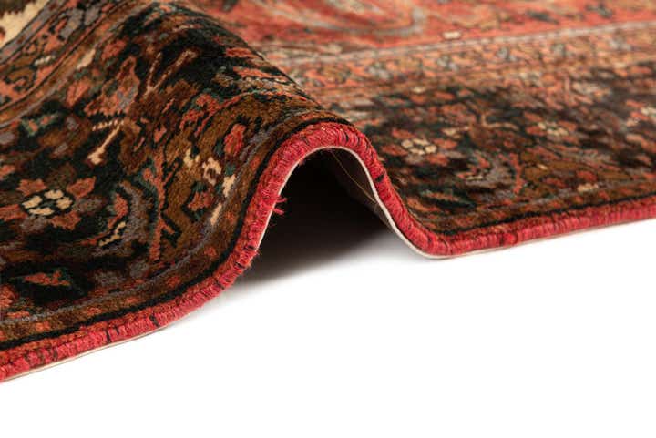 7' 5 x 10' 5 Heriz Rug