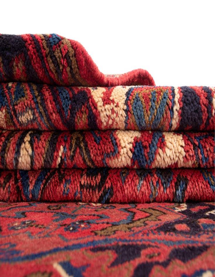 Detail image of 9' 8 x 12' 6 Heriz Wool Rug