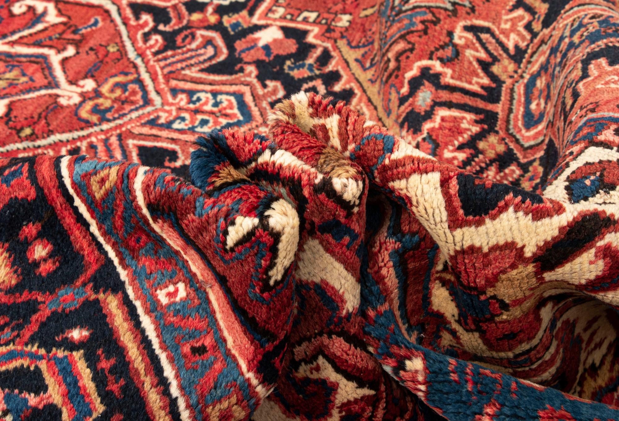 7' 5 x 10' 5 Heriz Wool Rug