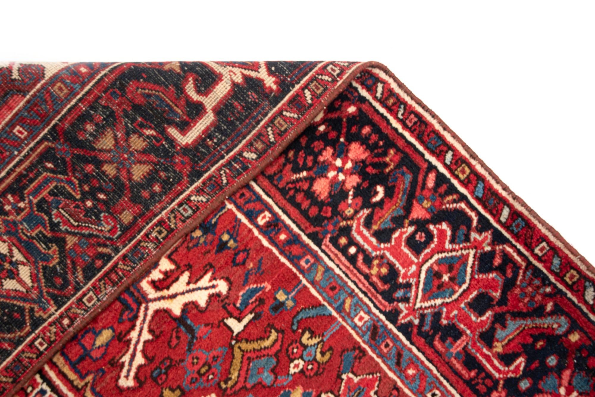 7' 5 x 10' 5 Heriz Wool Rug
