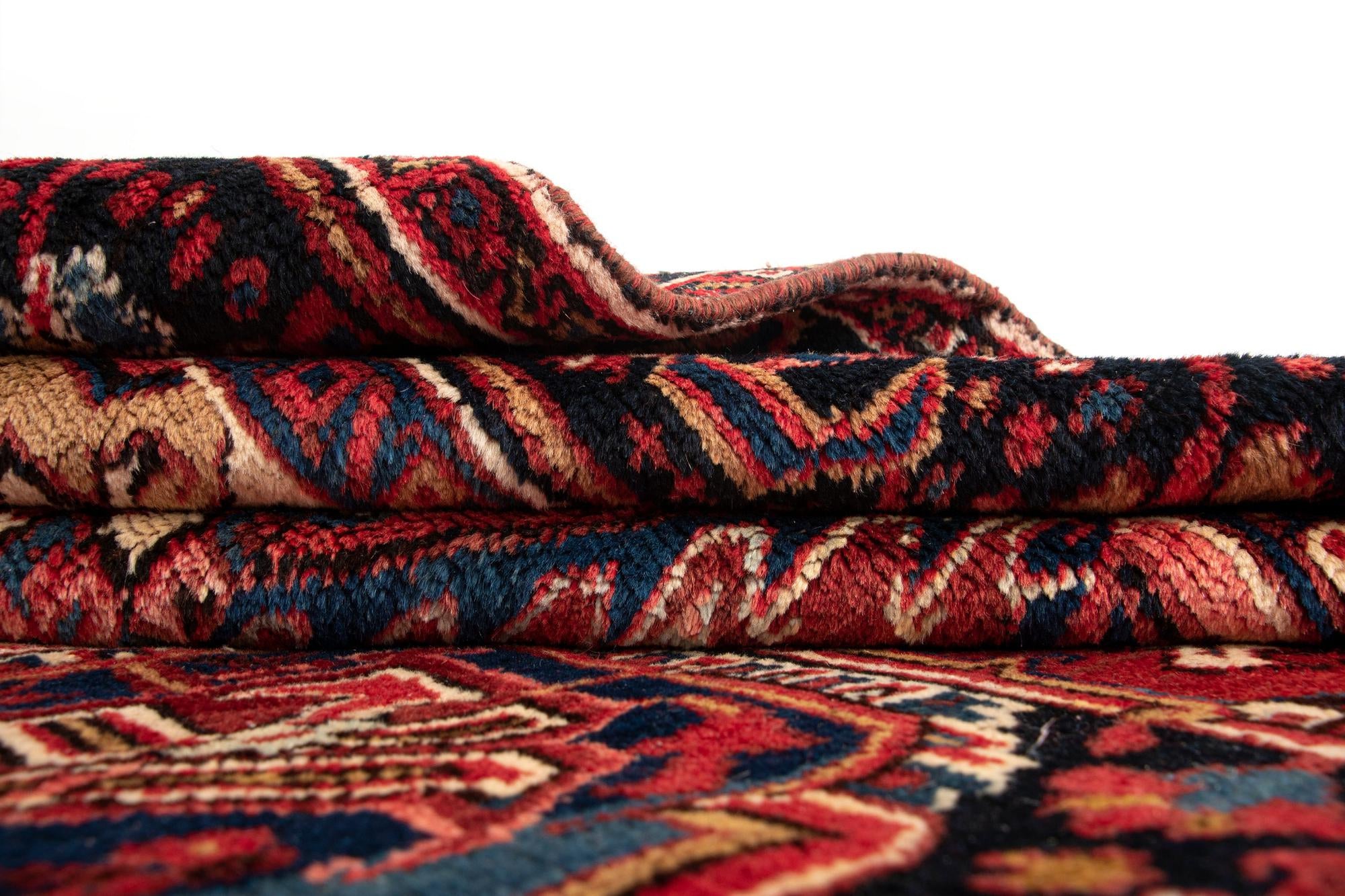 7' 5 x 10' 5 Heriz Wool Rug