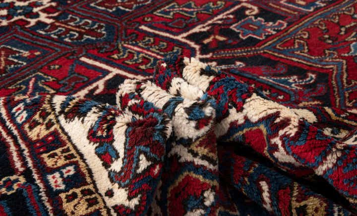 8' 8 x 11' 2 Heriz Wool Rug