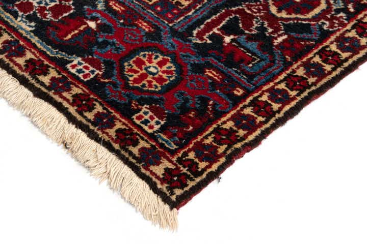 8' 8 x 11' 2 Heriz Wool Rug