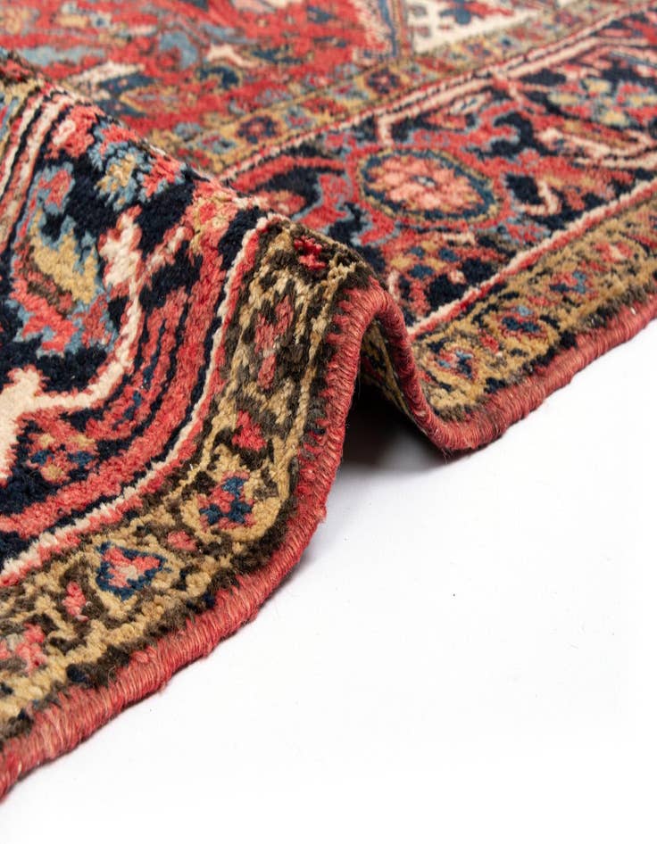 Detail image of 8' 2 x 10' 10 Heriz Wool Rug