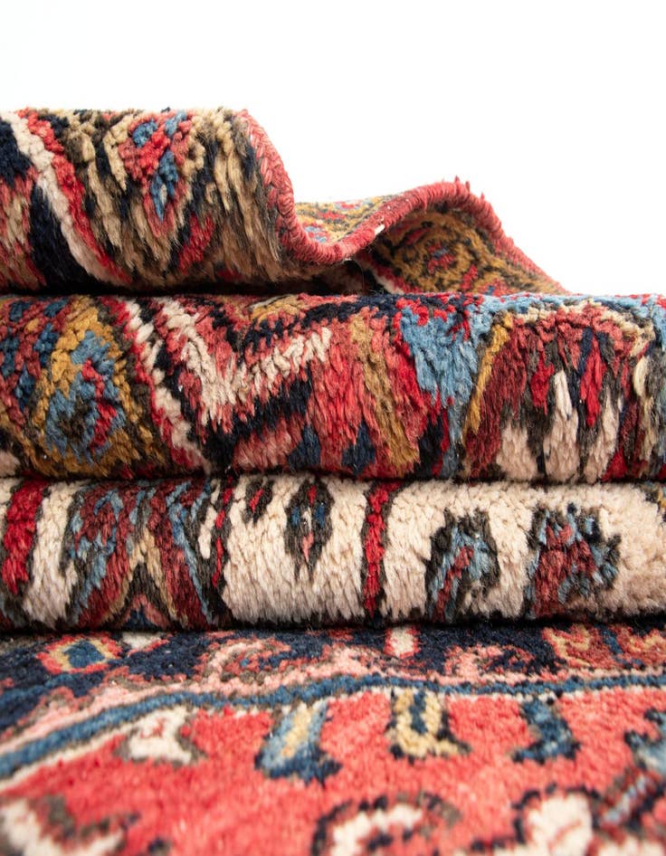 Detail image of 8' 2 x 10' 10 Heriz Wool Rug