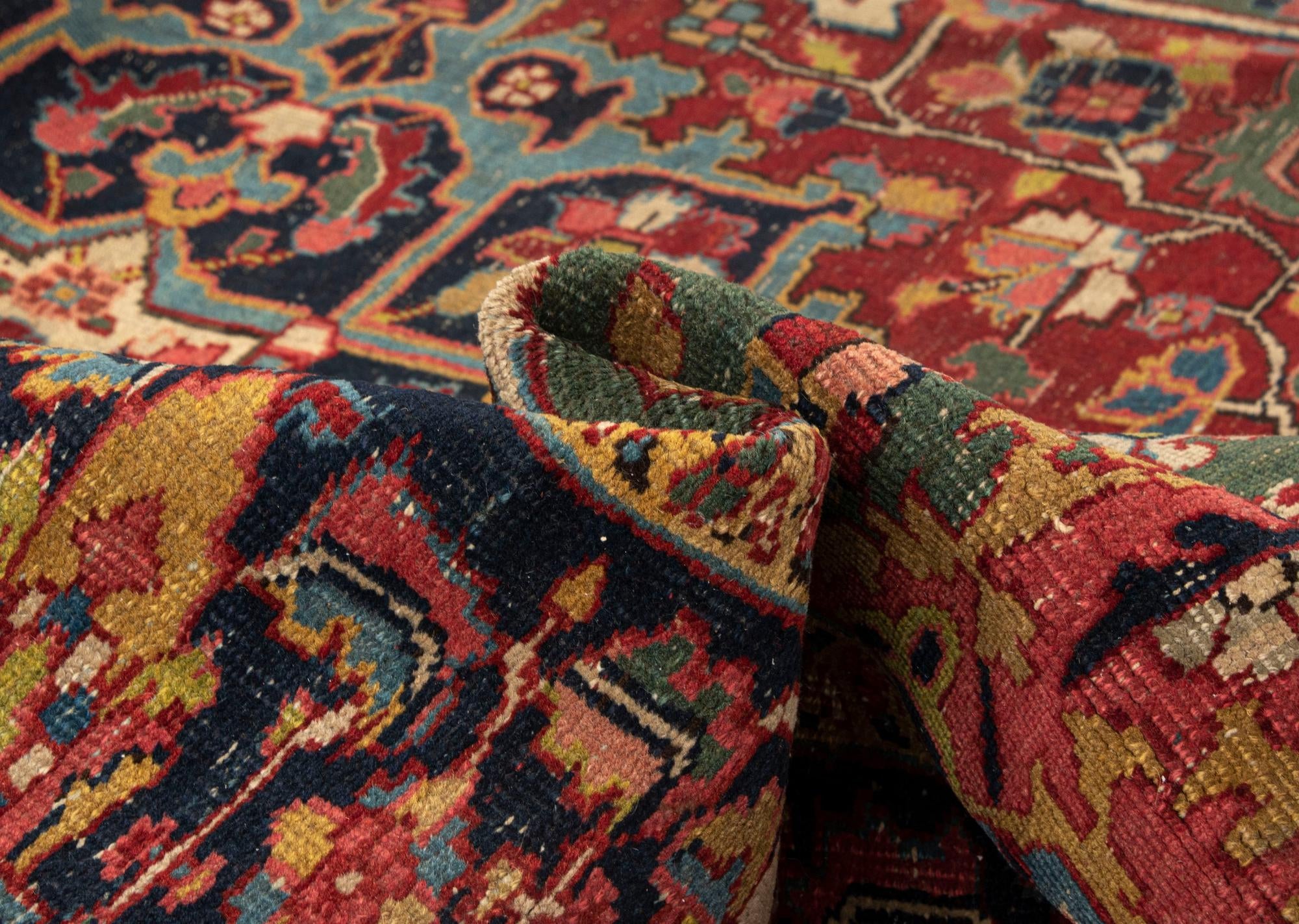 6' 9 x 9' 2 Heriz Wool Rug