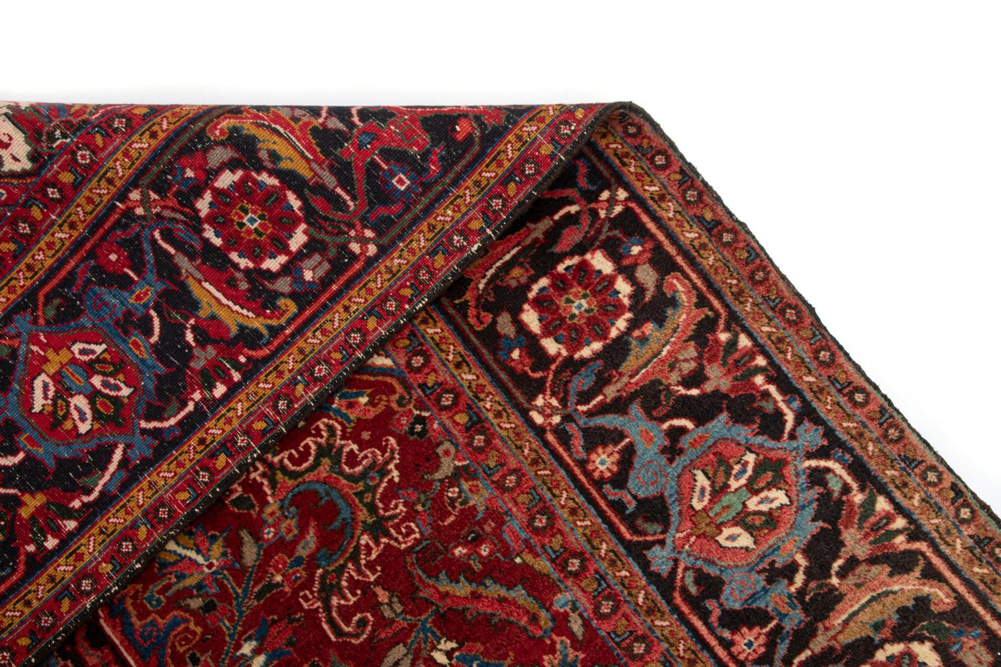 9' 8 x 12' 8 Heriz Wool Rug