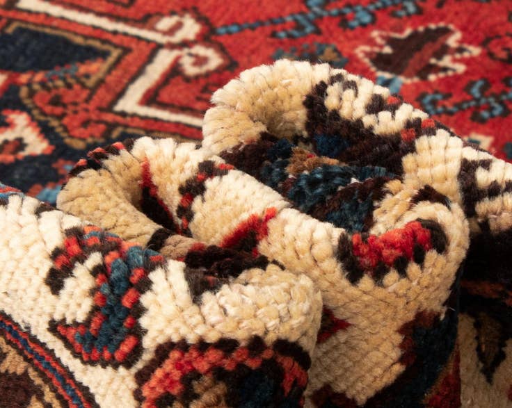 Detail image of 7' x 9' 8 Heriz Wool Rug
