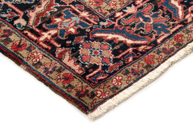 Detail image of 8' 6 x 11' 10 Hand Knotted Heriz Persian Wool Rug