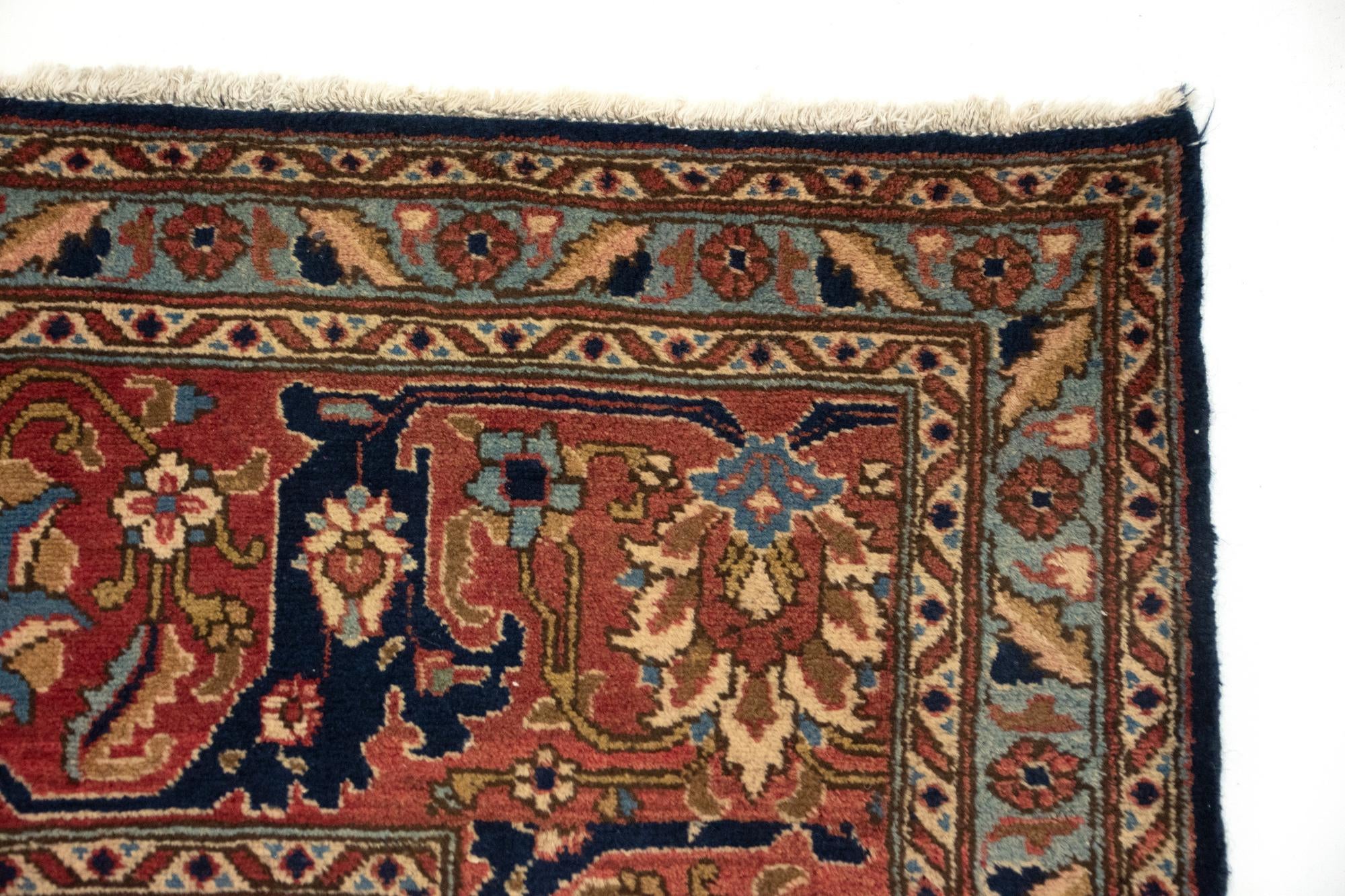 9' 11 x 12' 7 Hand Knotted Heriz Persian Wool Rug
