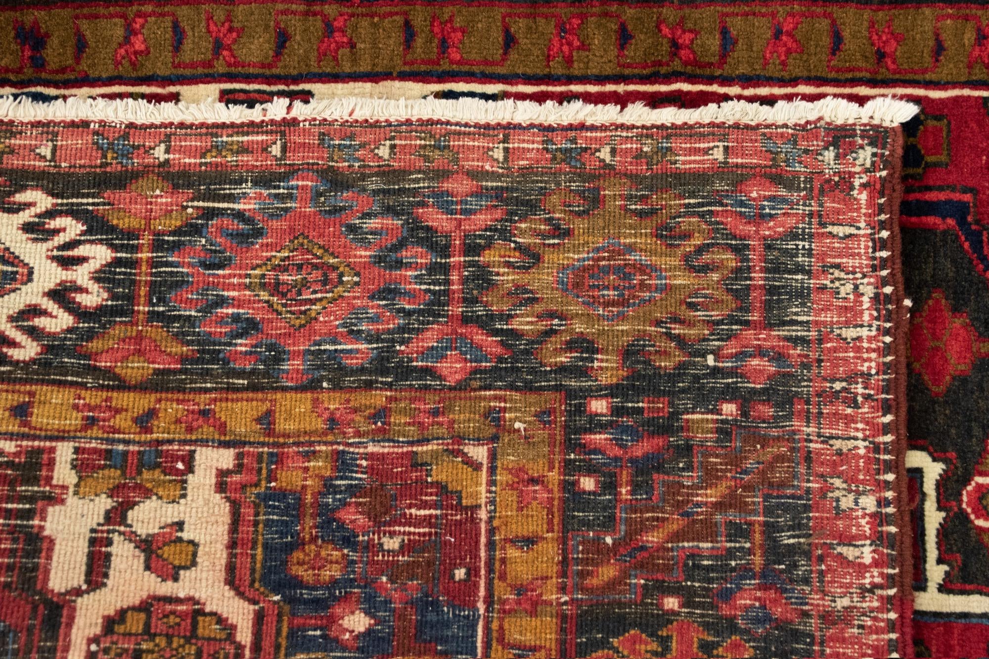 4' 11 x 6' 6 Hand Knotted Heriz Persian Wool Rug