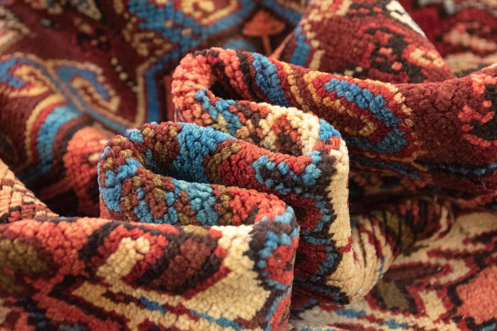 8' 11 x 11' 6 Hand Knotted Heriz Persian Wool Rug