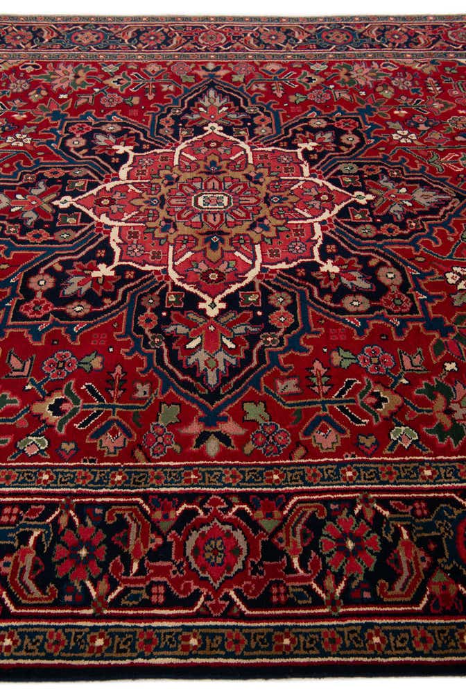 7' 2 x 11' 2 Hand Knotted Heriz Wool Rug