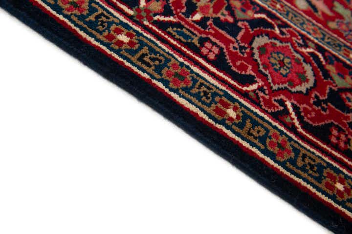 7' 2 x 11' 2 Hand Knotted Heriz Wool Rug