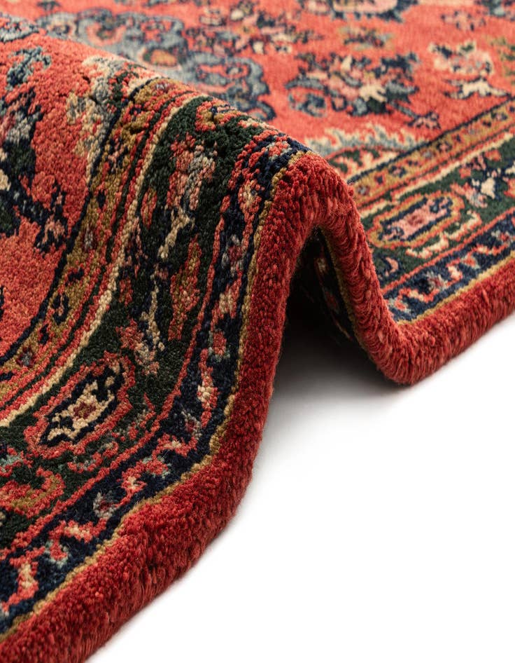 Detail image of 3' 2 x 5' 5 Hand Knotted Heriz Wool Rug