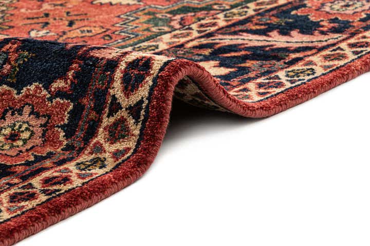 7' x 10' 7 Hand Knotted Heriz Wool Rug