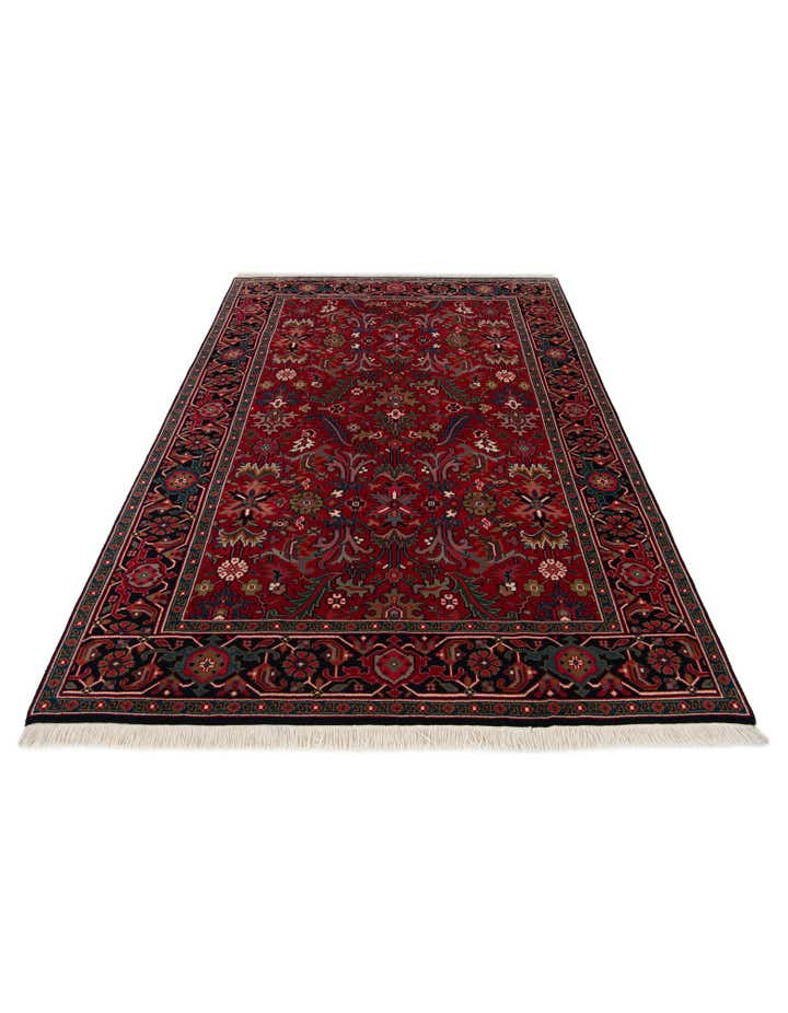 6' 2 x 8' 8 Hand Knotted Heriz Wool Rug