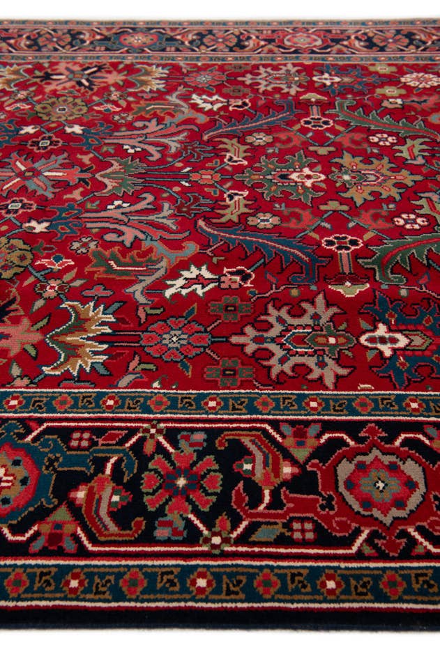 Detail image of 6' 2 x 8' 8 Hand Knotted Heriz Wool Rug