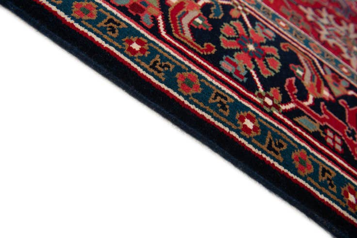 Detail image of 6' 2 x 8' 8 Hand Knotted Heriz Wool Rug