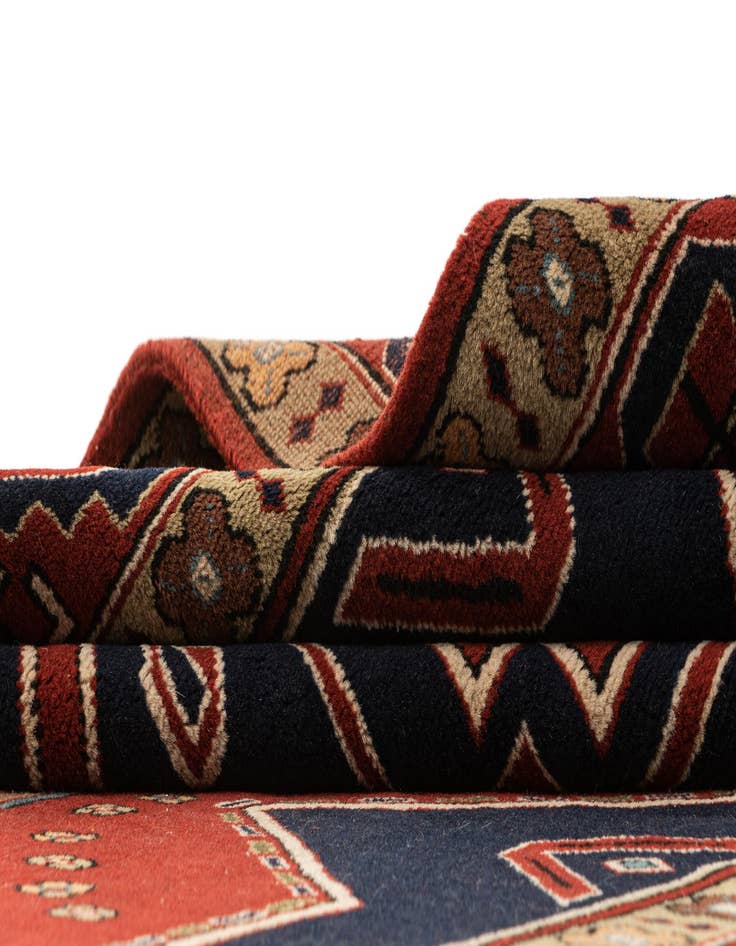 Detail image of 5' 2 x 8' 2 Hand Knotted Heriz Wool Rug