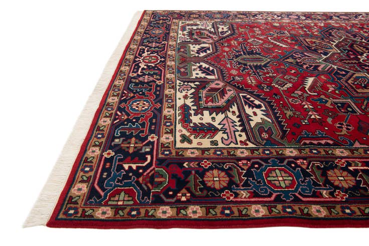 Detail image of 8' x 10' 5 Heriz Wool Rug