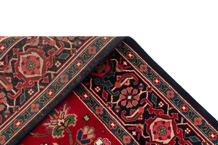 Detail image of 8' 2 x 11' 7 Hand Knotted Heriz Wool Rug