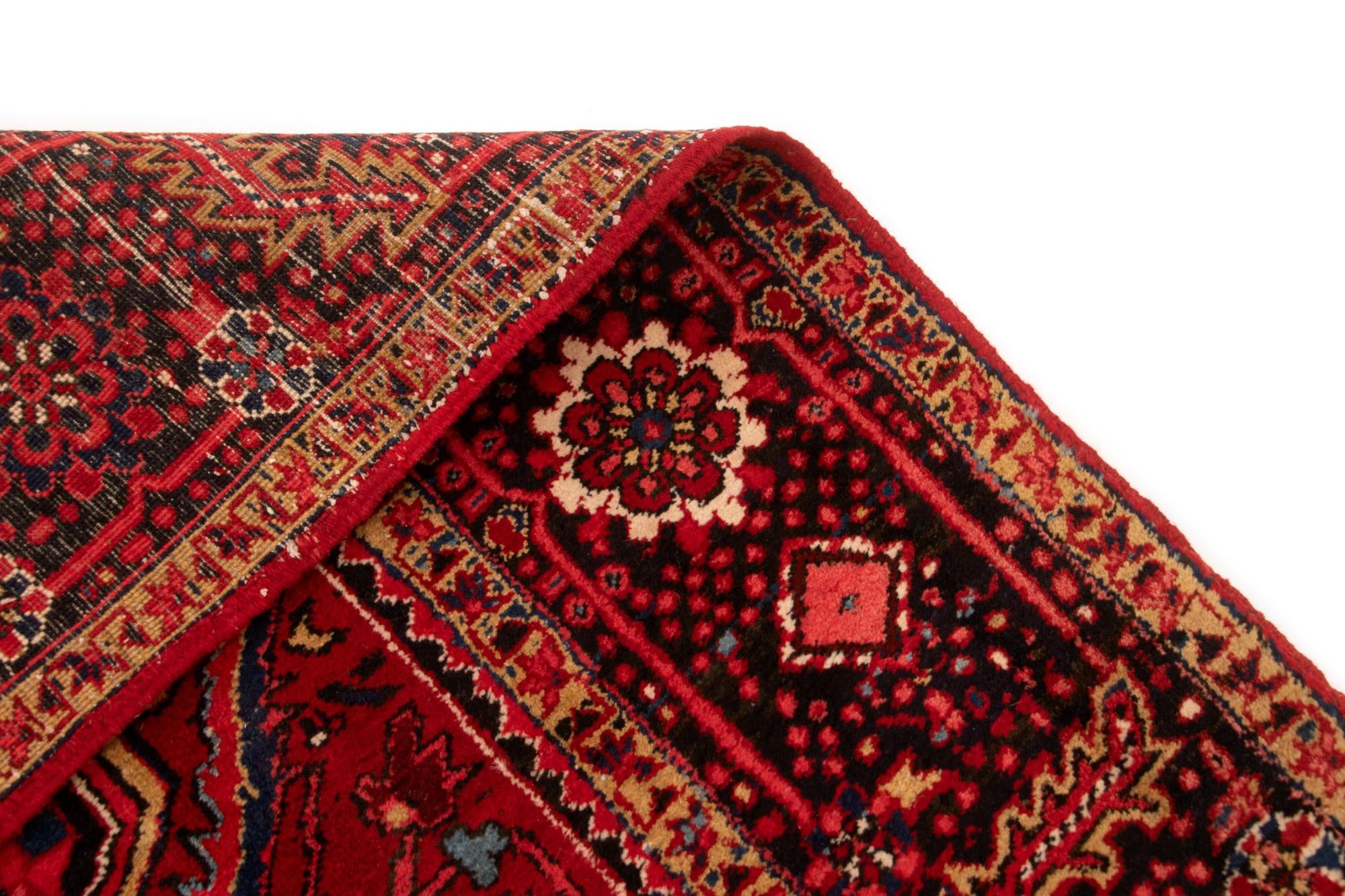 8' 11 x 12' 10 Heriz Rug