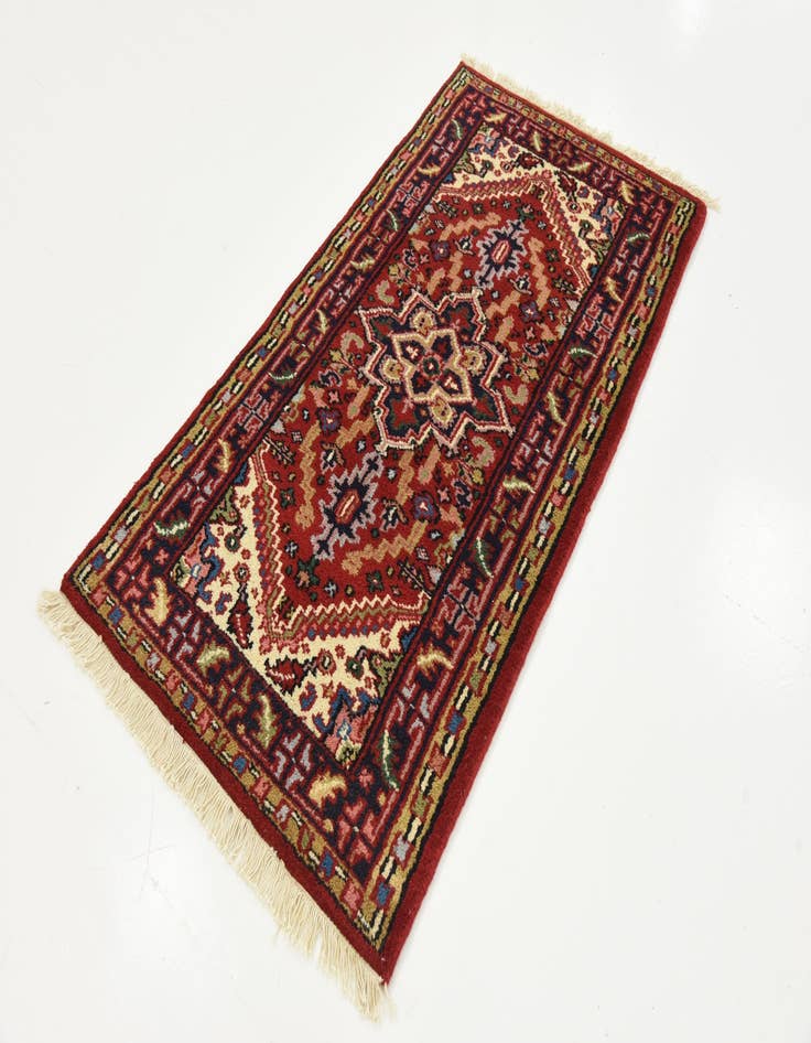 Detail image of 2' 5 x 4' 7 Hand Knotted Heriz Oriental Wool Rug