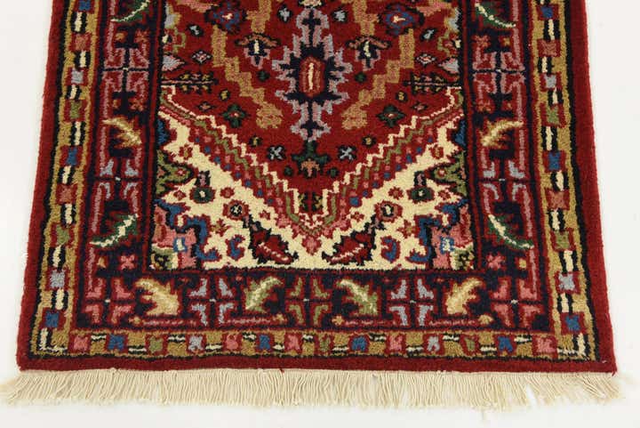 2' 5 x 4' 7 Hand Knotted Heriz Oriental Wool Rug