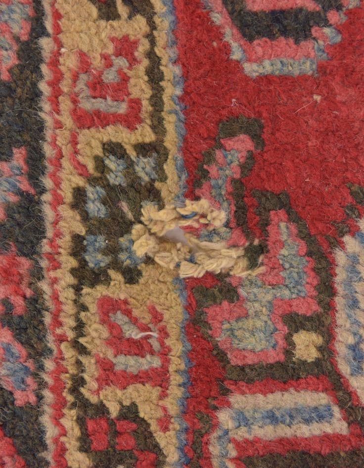 Detail image of 7' 7 x 11' Hand Knotted Heriz Persian Wool Rug