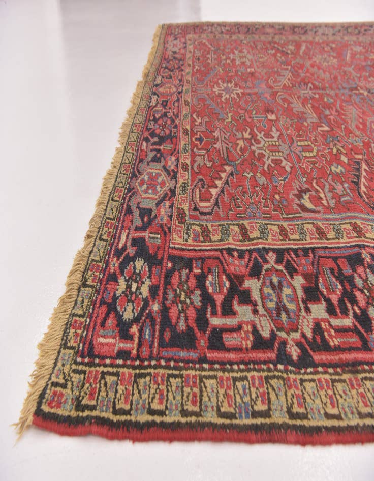 Detail image of 7' 7 x 11' Hand Knotted Heriz Persian Wool Rug