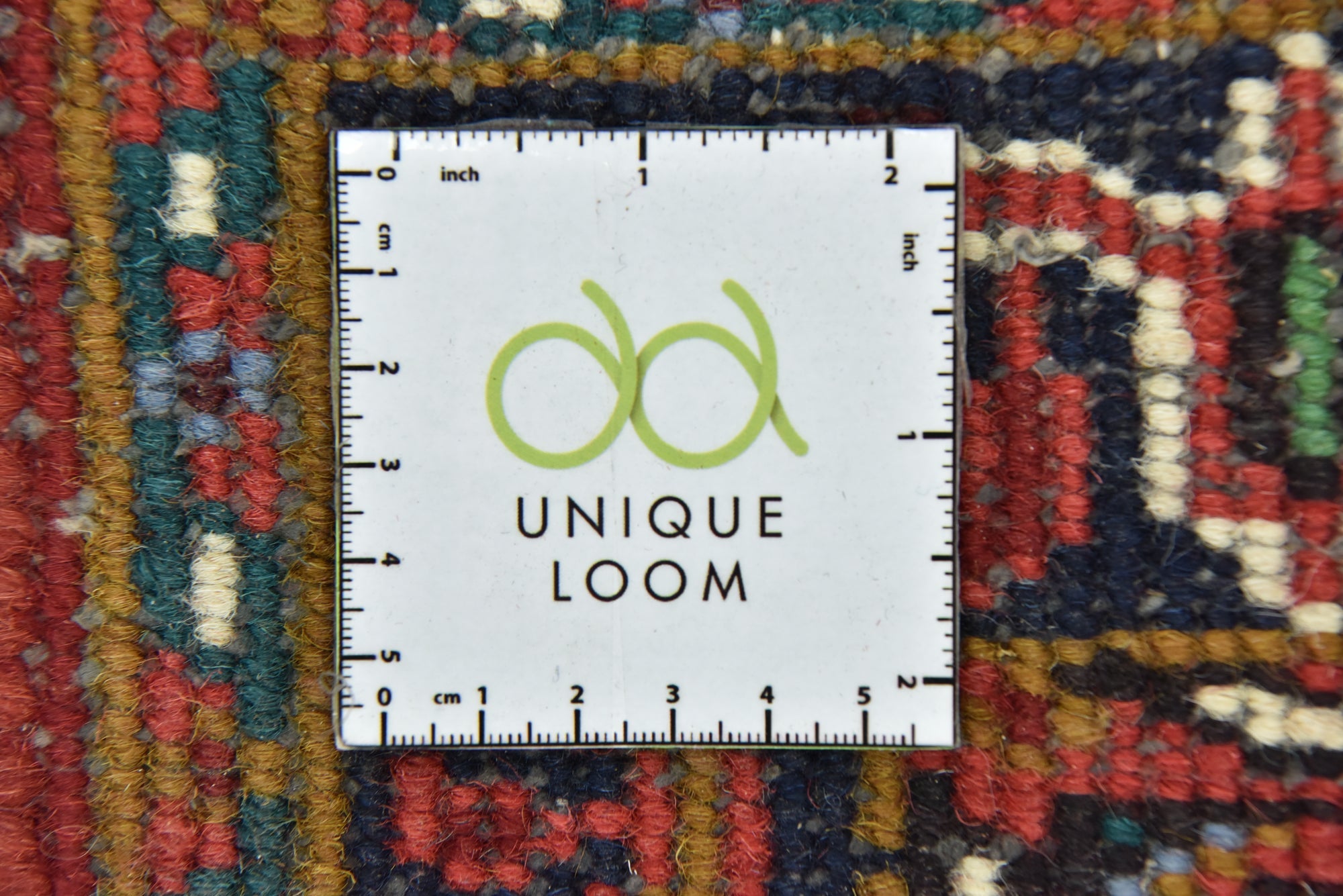 1' 10 x 2' 10 Hand Knotted Heriz Wool Rug