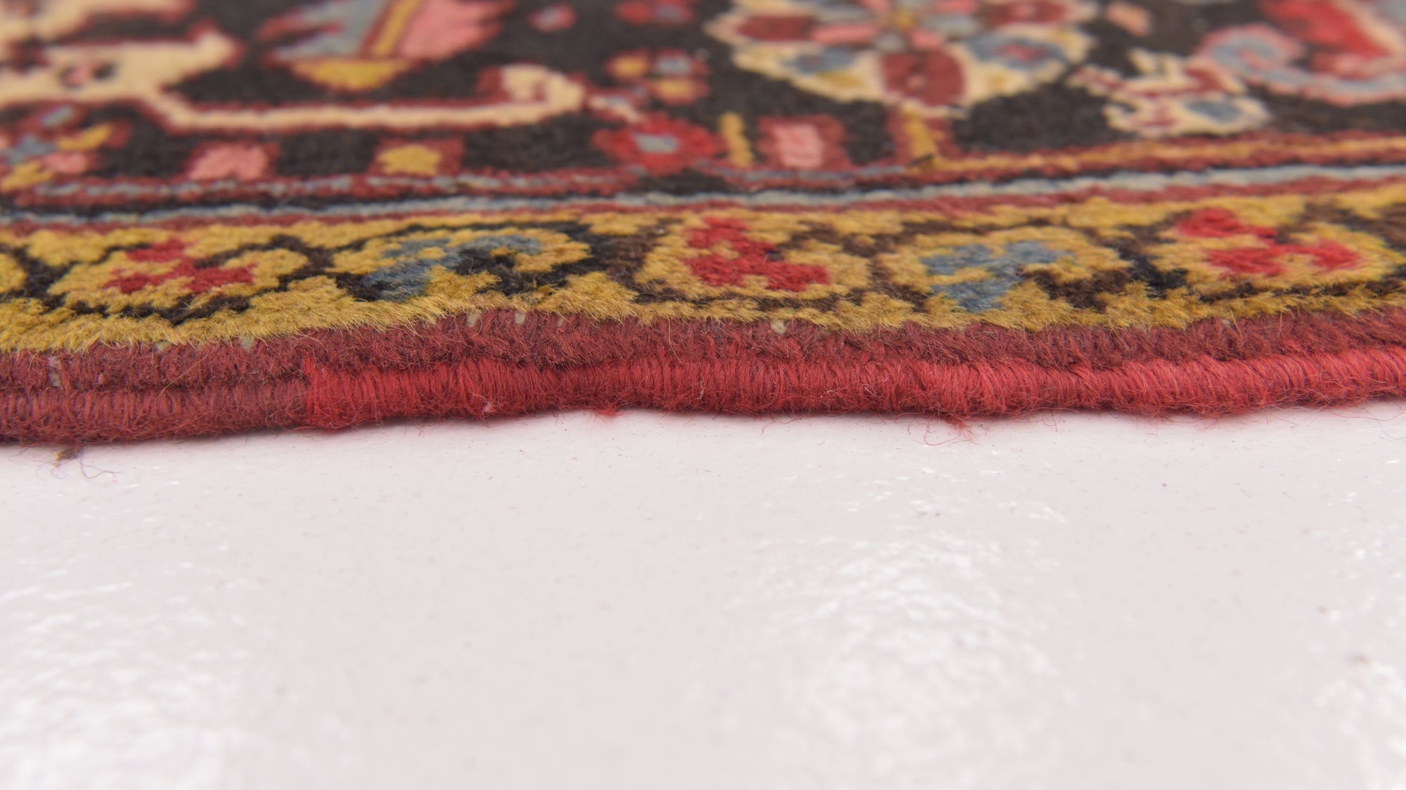 7' 5 x 10' 7 Hand Knotted Heriz Persian Wool Rug