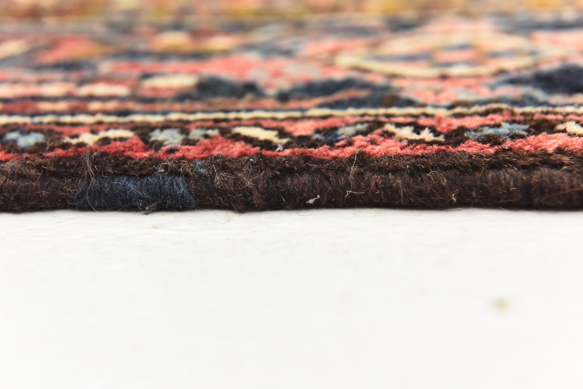 Detail image 9 of 17: 7' 7 x 10' 10 Hand Knotted Heriz Persian Wool Rug