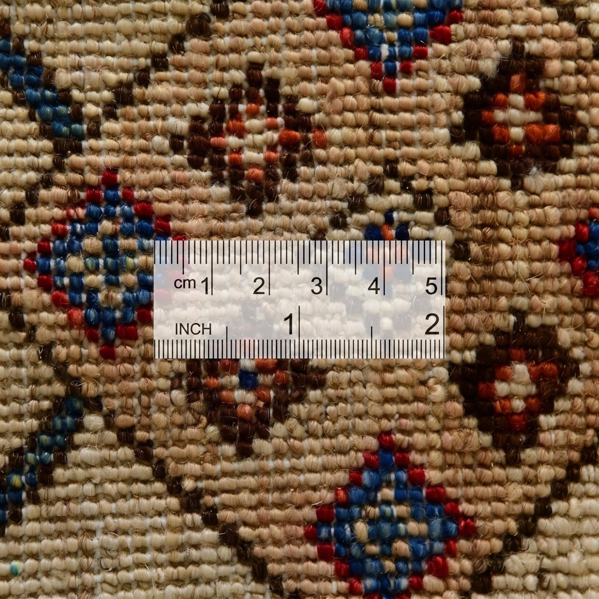 5' 9 x 8' 1 Hand Knotted Heriz Rug