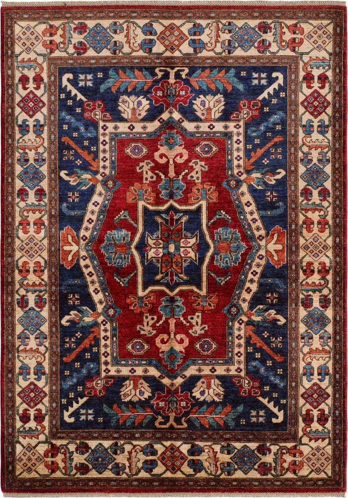 5' 9 x 8' 1 Hand Knotted Heriz Rug
