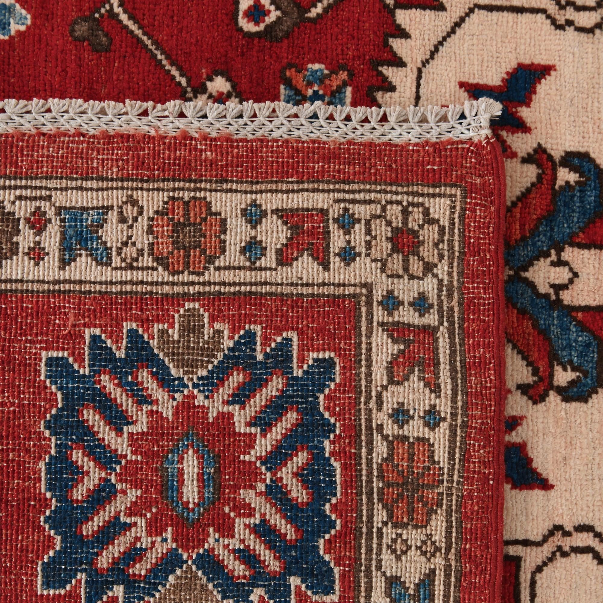 210cm x 300cm Hand Knotted Heriz Rug