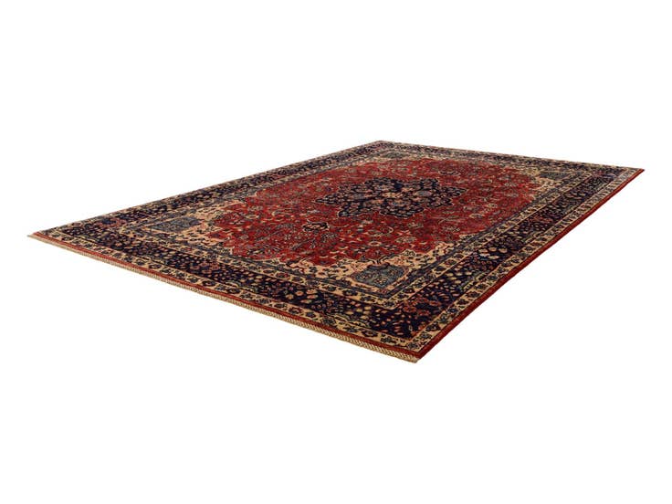 Detail image of 6' 6 x 9' 8 Hand Knotted Heriz Rug