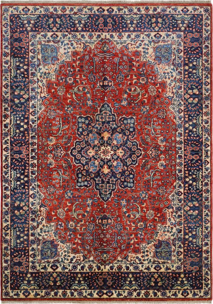 5' 7 x 7' 10 Hand Knotted Heriz Rug